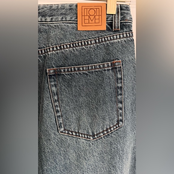 NEW: Toteme Twisted Seam Denim Jean - Size 28 - Picture 7 of 12